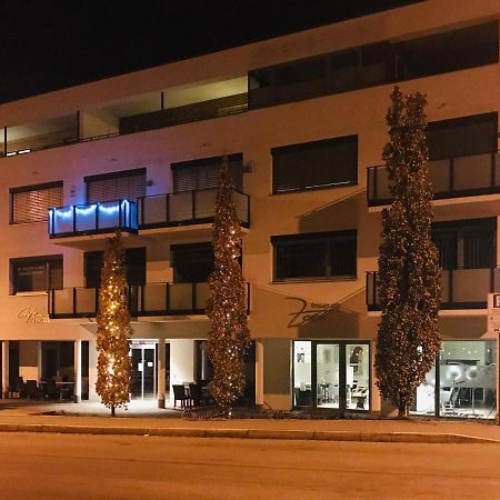 Zimmer - Modernes Apartment Mit 45 Qm. Штраубинг Экстерьер фото